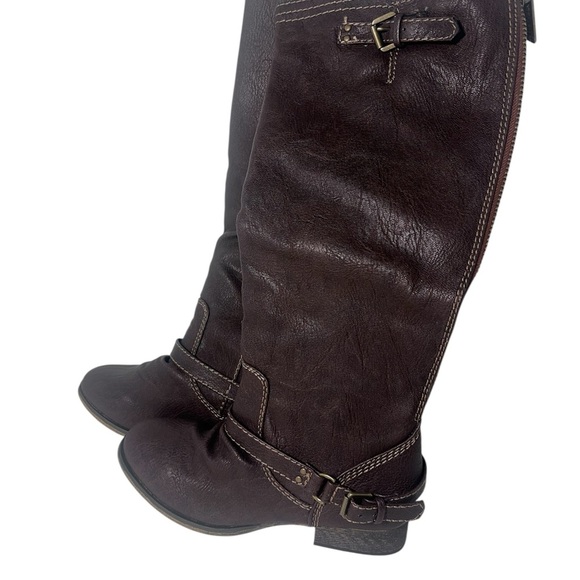 Breckelles Women's Brown Leather Boots - Picture 1 of 6